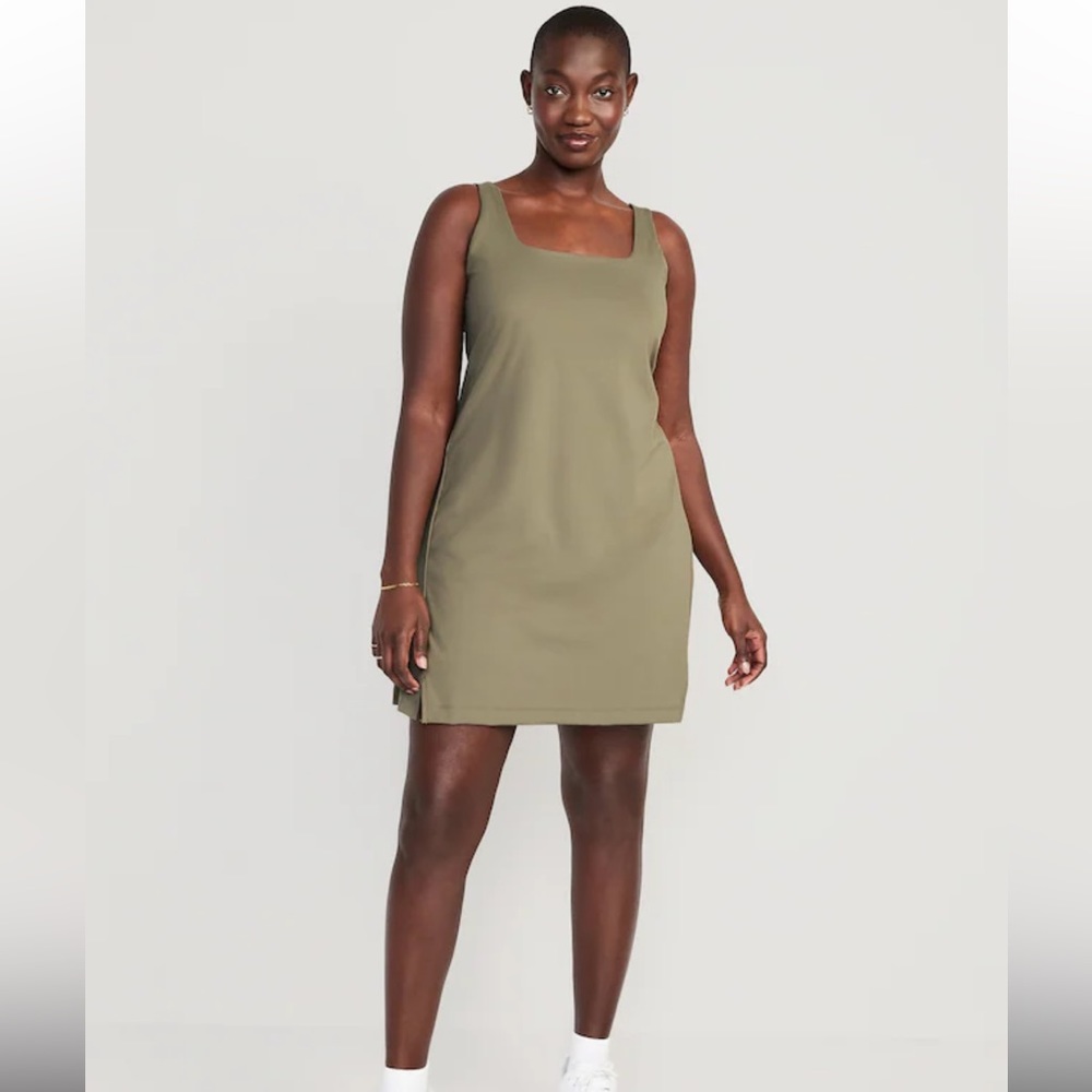 Old Navy PowerSoft Shelf-Bra Support Dress for Women in Fir Tree